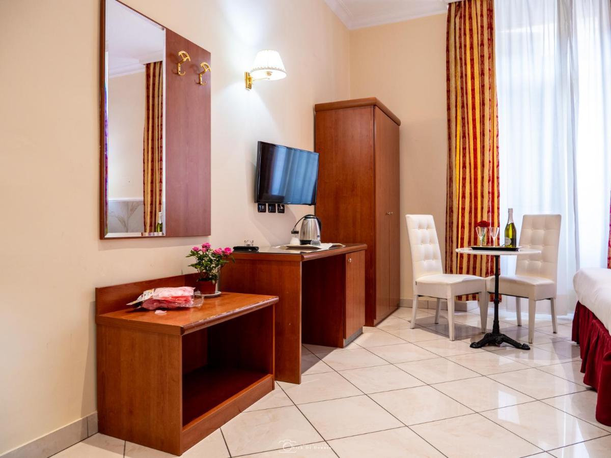 Hotel Suite Caesar Rom Exterior foto